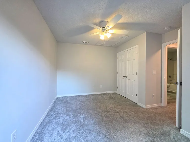 2301 W Michigan Ave #21 — Photo 28