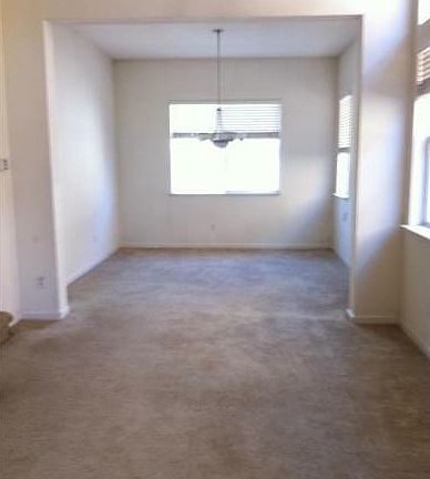 5th image of 455 Olivine Ave