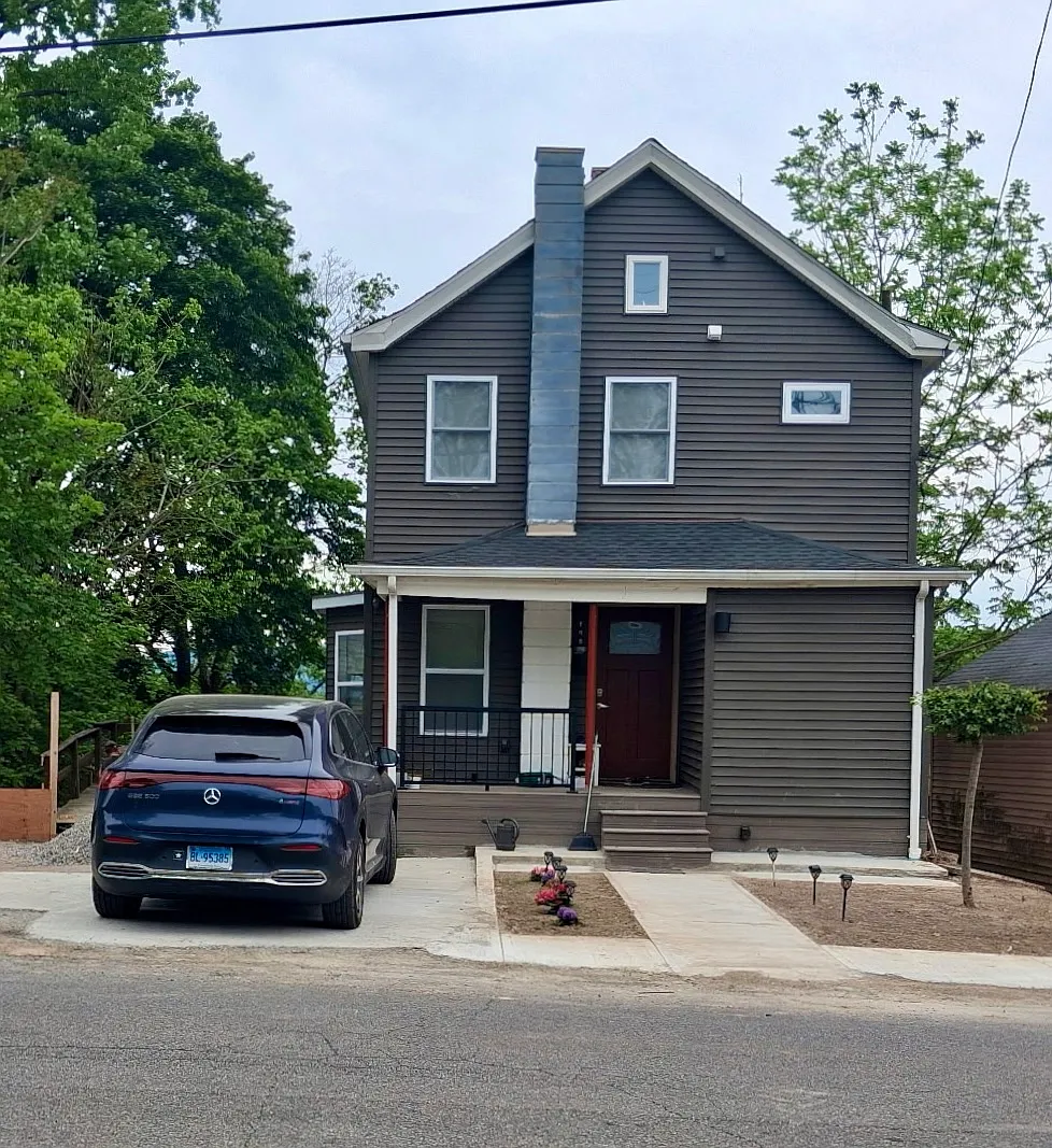 3 bed, 1500 sqft, $3,000 — Photo 1