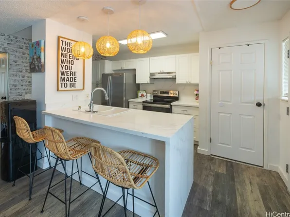 95-1151 Makaikai St APT 104, Mililani, HI 96789