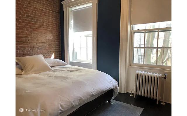 Rented by Douglas Elliman | media 11