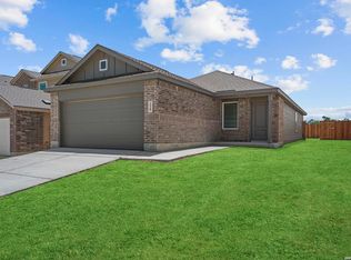 329 Sauvignon Pt, New Braunfels, TX 78130