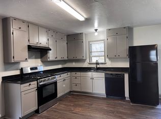 510 Berke St, Newark, TX 76071