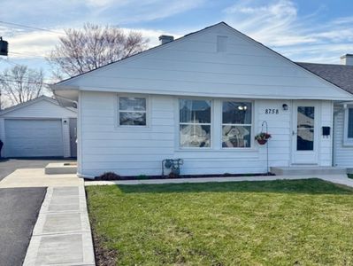 8758 S Corcoran Rd #2, Hometown, IL, 60456