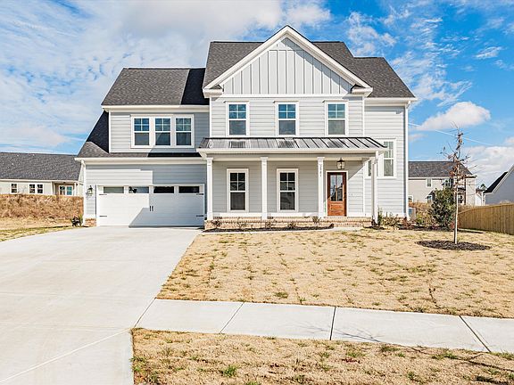 2nd image of 2981 Rosewood Drive