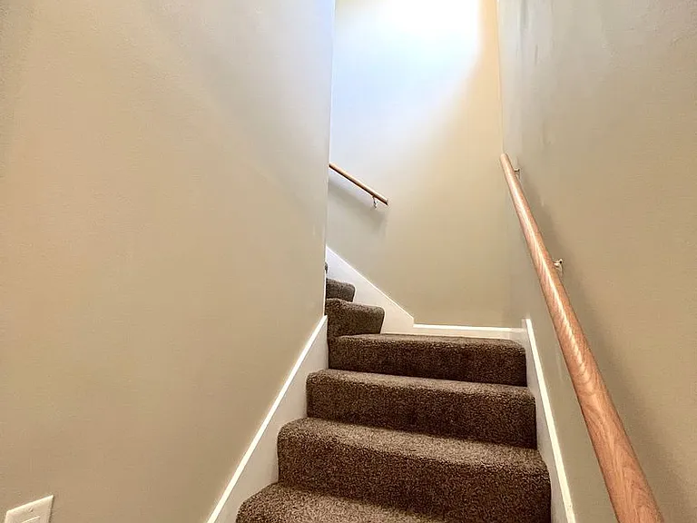 20 Regis Ln #A — Photo 28