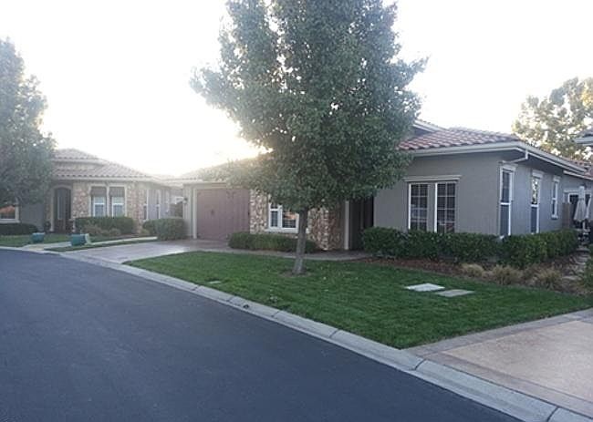 1st image of 8562 Las Brisas Cir