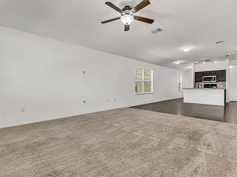 12304 Jamie Dr — Photo 11
