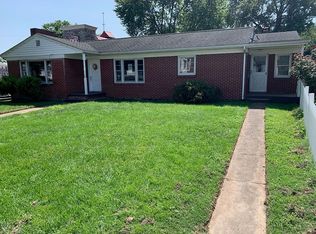 460 W Main St, Romney, WV 26757