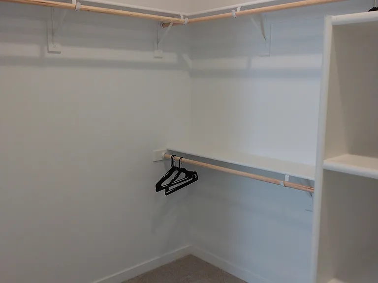 2786 Montana Ave — Photo 10