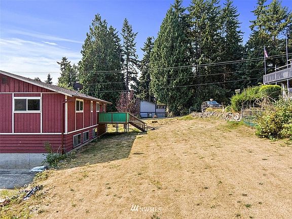 Large backyard!