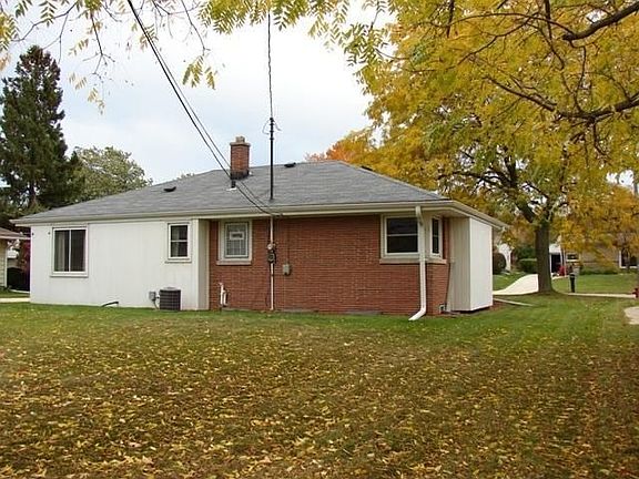 2nd image of 630 Edgewood Ave