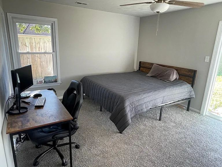 1705 Cacapon Ct — Photo 42