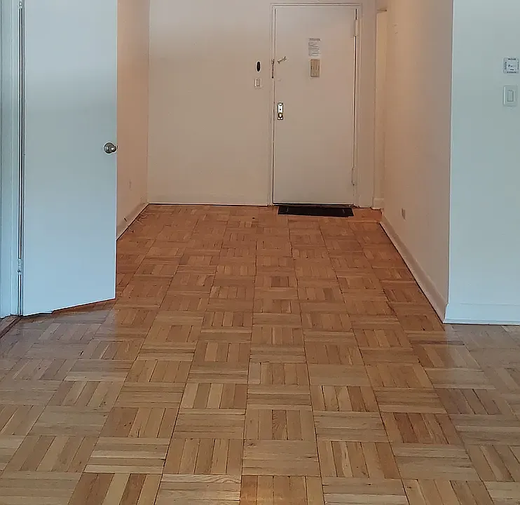 1 Prospect Park SW #2D