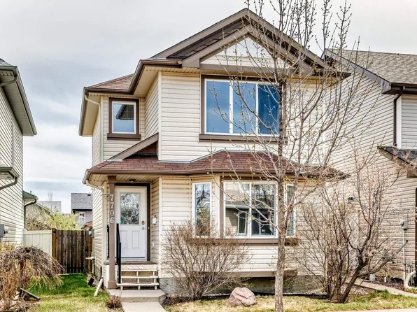 7706 Schmid Cres NW, Edmonton, AB T6R 0K6