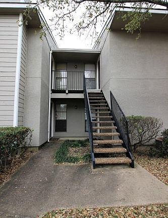 5th image of 1901 Holleman Dr #204