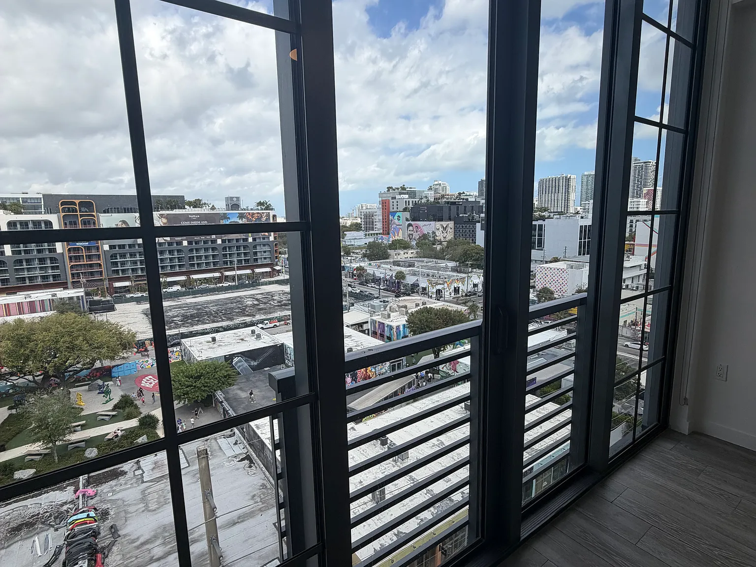 1 bed, 797 sqft, $2,190 — Photo 1