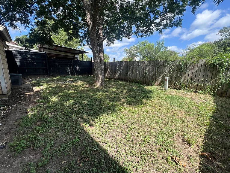 9951 Echo Plain Dr — Photo 17