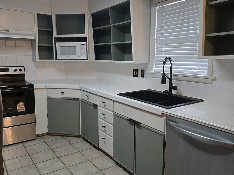 1821 McCain Blvd — Photo 3