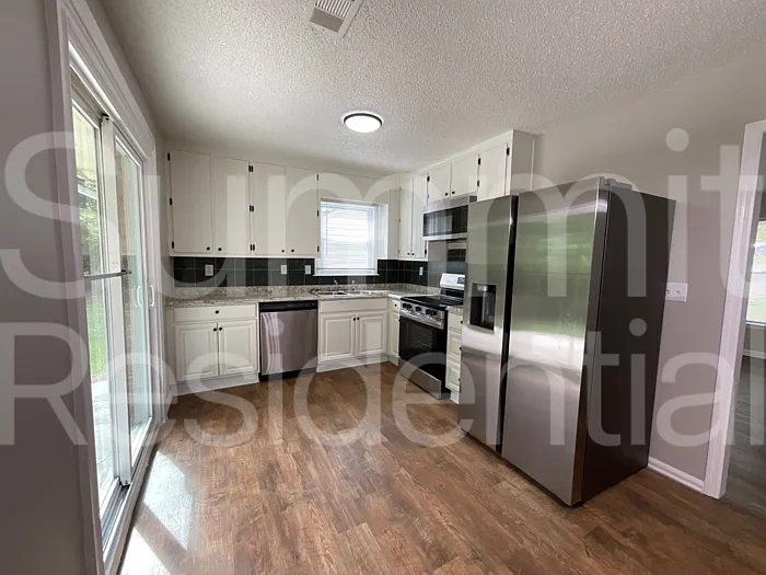 3018 Dale Ct #B — Photo 6