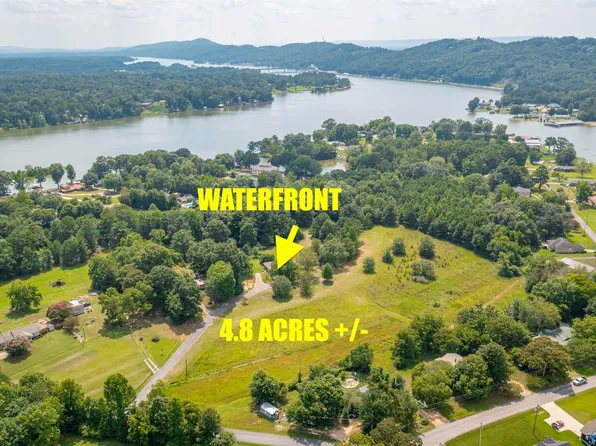 77 Mimosa Dr, Gadsden, AL 35901