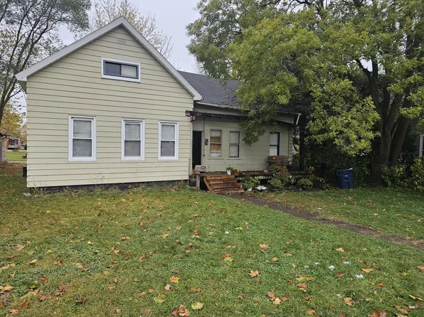 1301 Manhattan St, Michigan City, IN 46360