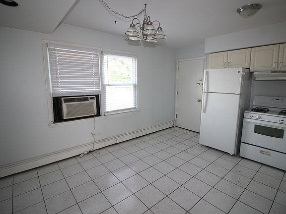 5th image of 10741 S Pulaski Rd APT 2C