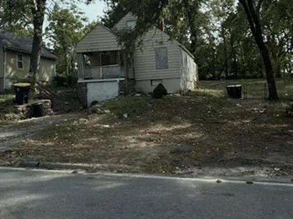 3017 NE Parvin Rd, Kansas City, MO 64117