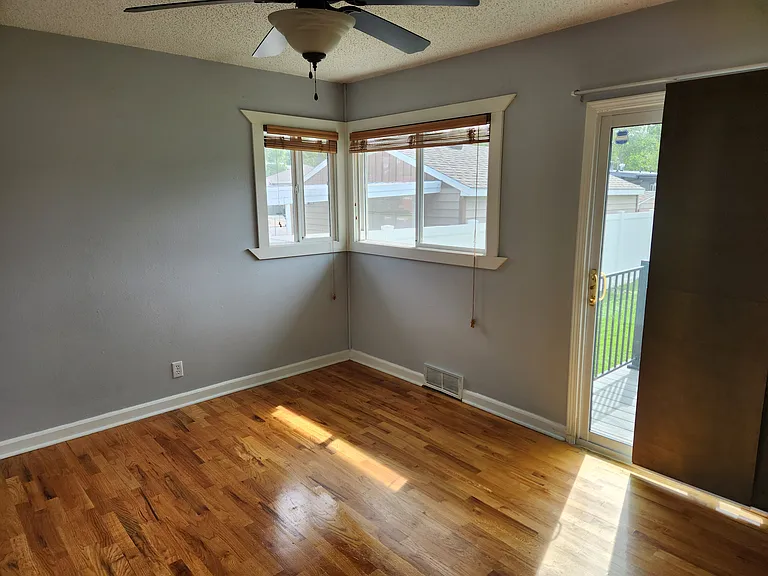 Dining room2