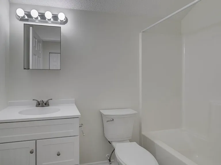 429 Bellegrove Dr — Photo 9