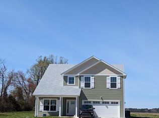 2018 Tulls Creek Rd, Moyock, NC 27958