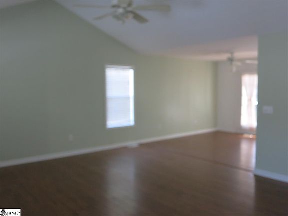 4th image of 209 Haywood Acres Dr