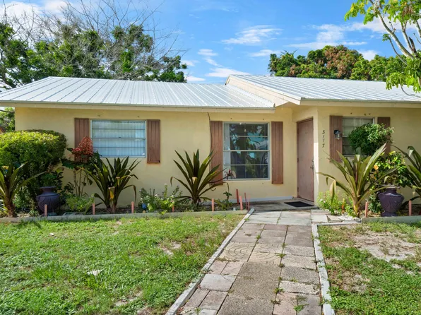 3117 SE Clayton Street #17-19, Stuart, FL 34997