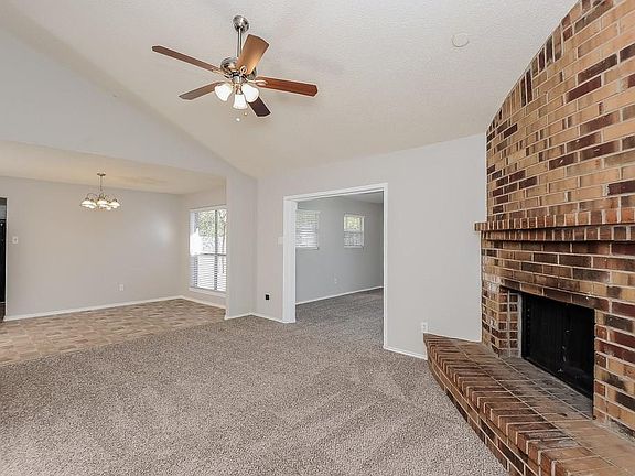 5th image of 5723 Elm Branch Dr