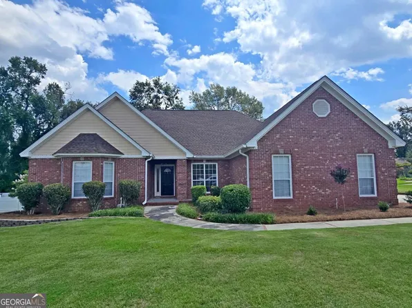 3557 Victoria Dr, Valdosta, GA 31605