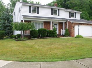 5312 Thoreau Dr, Parma, OH 44129