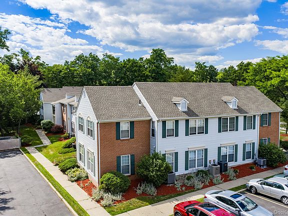 2nd image of 111 Cartwheel Court #28