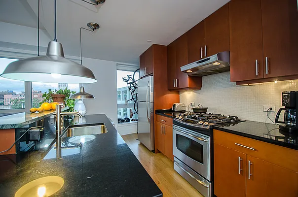 Sold by Brick&Mortar | media 12