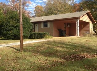 17 Rolling Wood Cir, Corinth, MS 38834