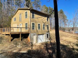 310 Whitewater Lake Rd, Tamassee, SC 29686