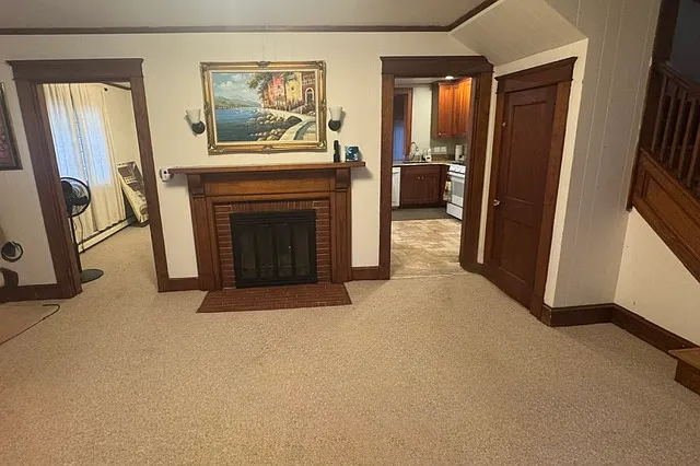 3 bed, 1200 sqft, $2,950 — Photo 4