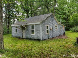 7658 W County Line Rd, Howard City, MI 49329