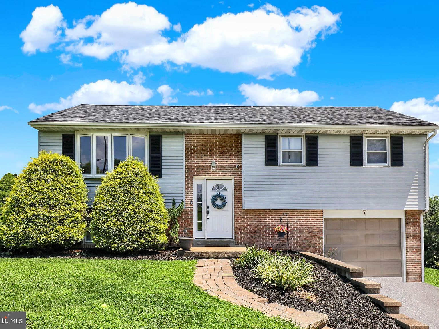 73 Sleepy Hollow Rd, Lititz, PA 17543 | Zillow
