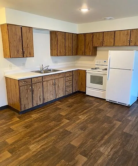 1615 Wilson Ave #B — Photo 4