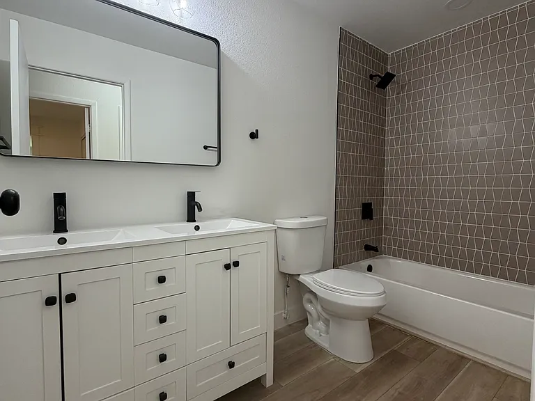 3420 W Warm Springs Rd — Photo 18