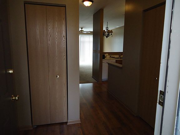 2nd image of 1324 Brookdale Dr