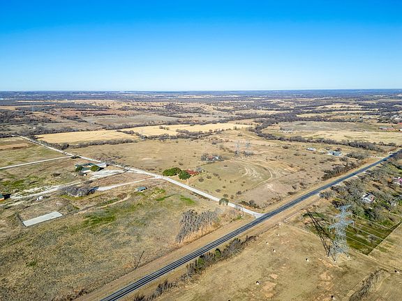 3rd image of 168 County Road 3850