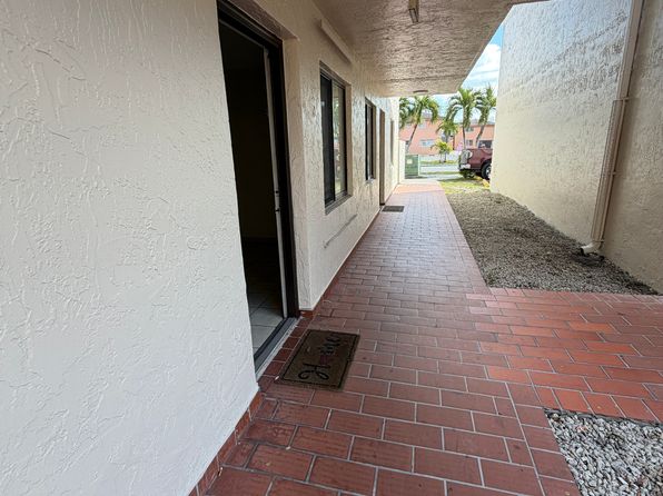 6278 W 22nd Ct APT 2