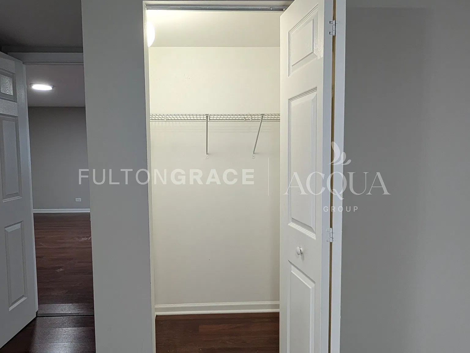 2540 W Fitch Ave — Photo 4