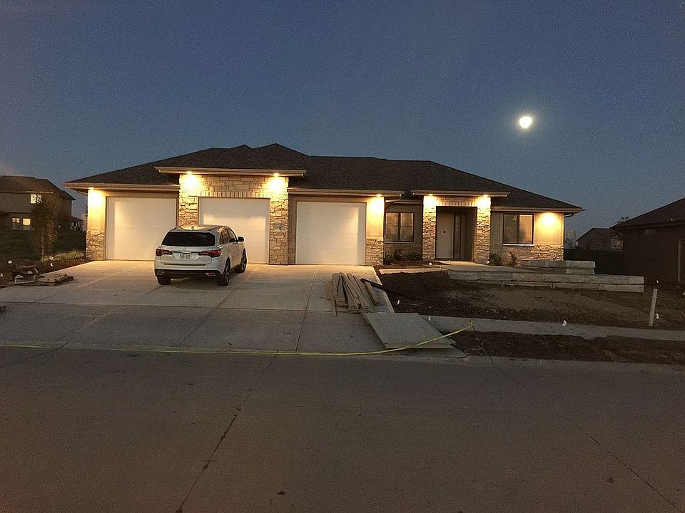 2nd image of 1325 S 210th St